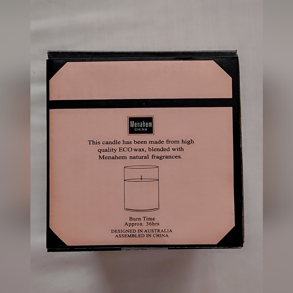 🕯️ Menahem “Boss Lady” Pomegranate Candle – NWT – Gift Boxed 🕯️ - Picture 4 of 8